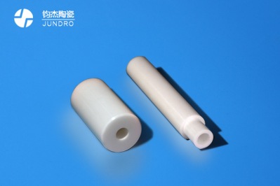 氧化鋁陶瓷和氮化硅陶瓷有啥區(qū)別 氧化鋁陶瓷和氮化硅陶瓷有啥區(qū)別