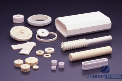 氮化鋁陶瓷的加工方法及其用途 氮化鋁陶瓷的加工方法及其用途