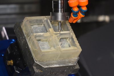 蝕刻、沉積和晶圓檢測設備中的Zerodur玻璃